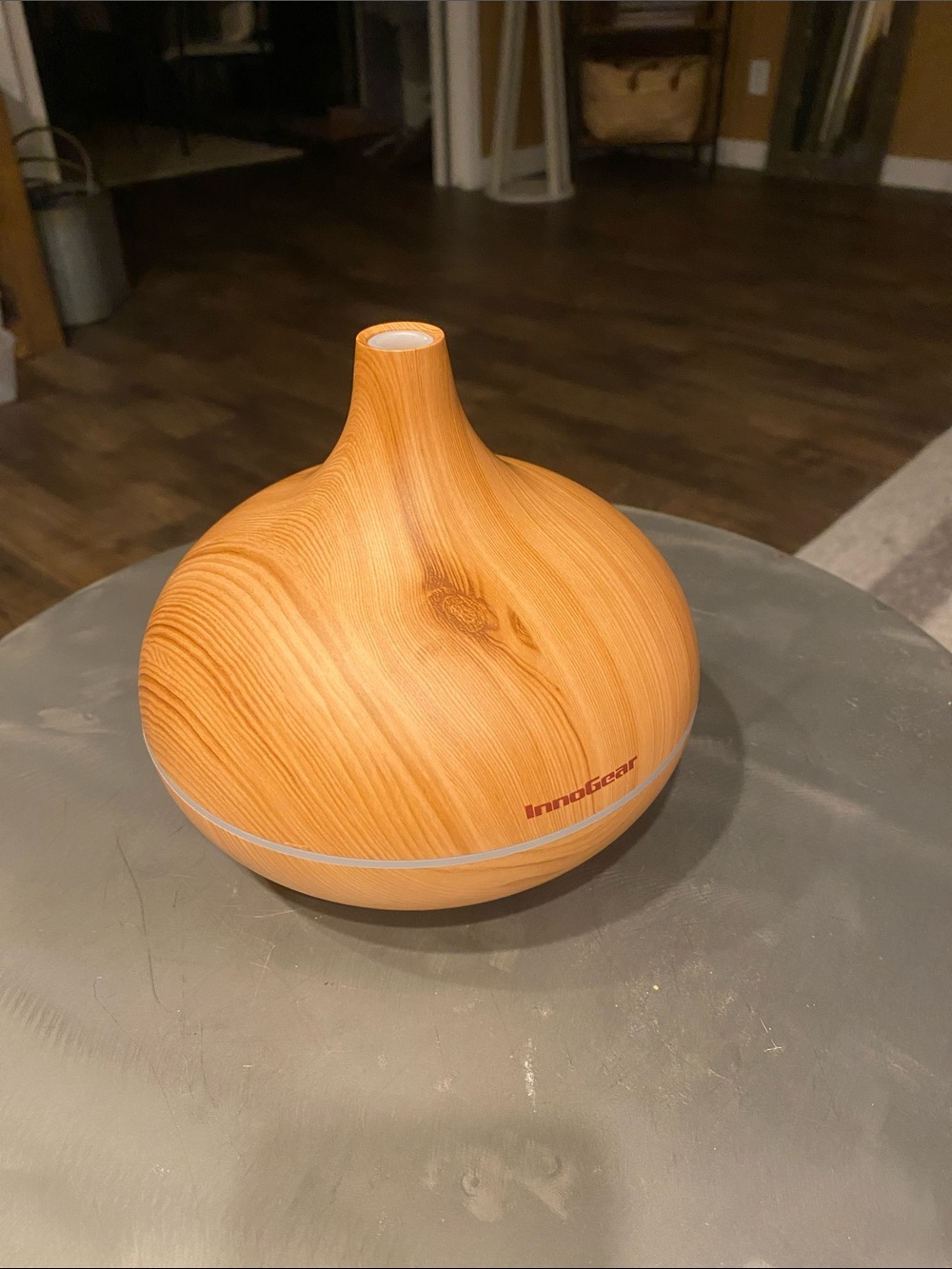 Cool diffuser plugs in and lights up